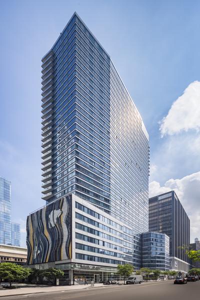 Listing photo 1 of 32