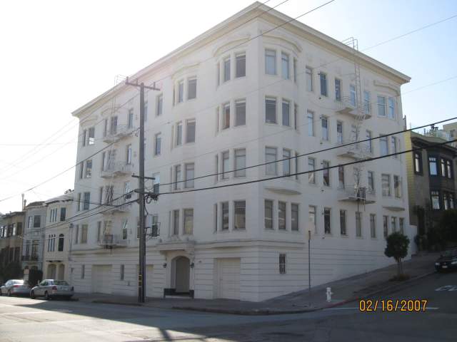 Listing photo 1 of 5