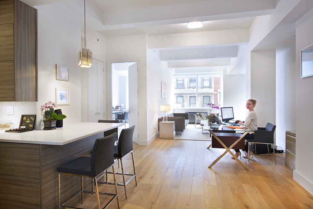 Listing photo 1 of 5