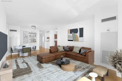 Listing photo 1 of 7