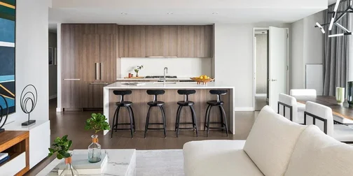 Listing photo 1 of 8