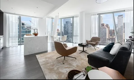 Listing photo 1 of 5