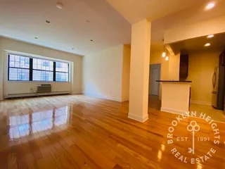 Listing photo 1 of 18