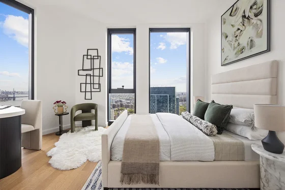 Listing photo 1 of 9