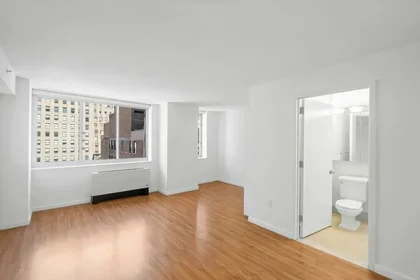 Listing photo 1 of 12