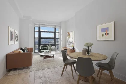 Listing photo 1 of 6