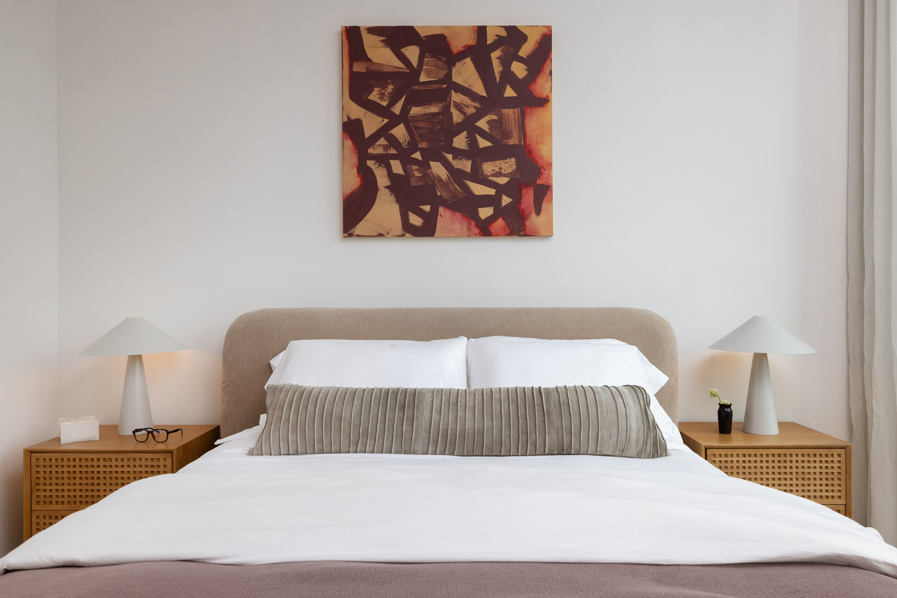 Listing photo 1 of 6