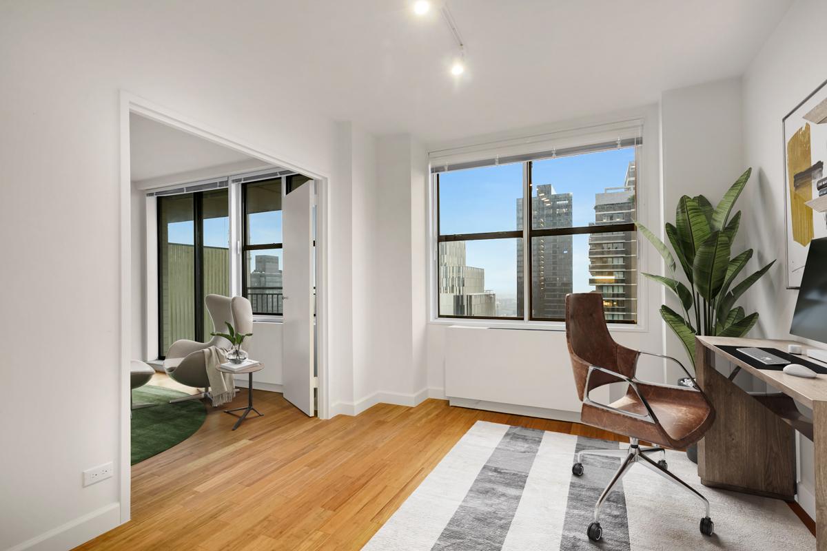 Listing photo 1 of 11