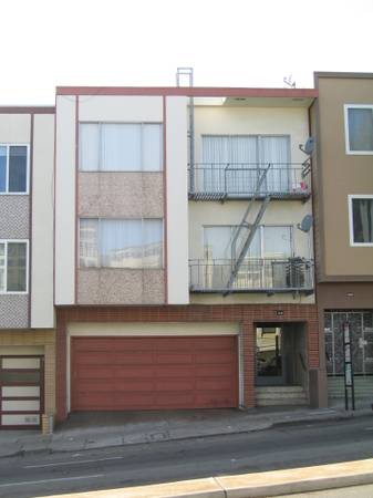 Listing photo 1 of 5