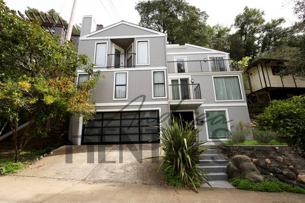 Listing photo 1 of 5