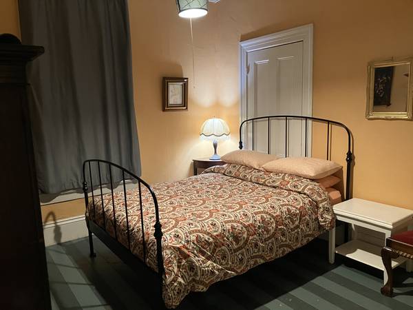 Listing photo 1 of 3