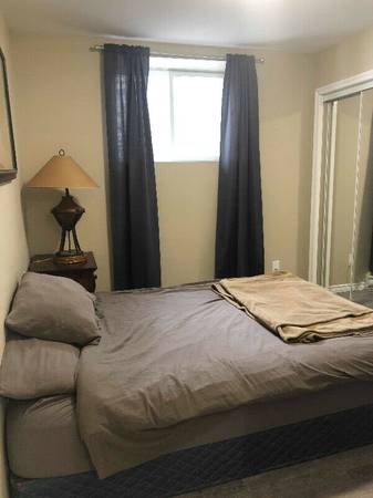 Listing photo 1 of 2