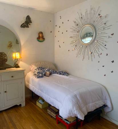 Listing photo 1 of 5