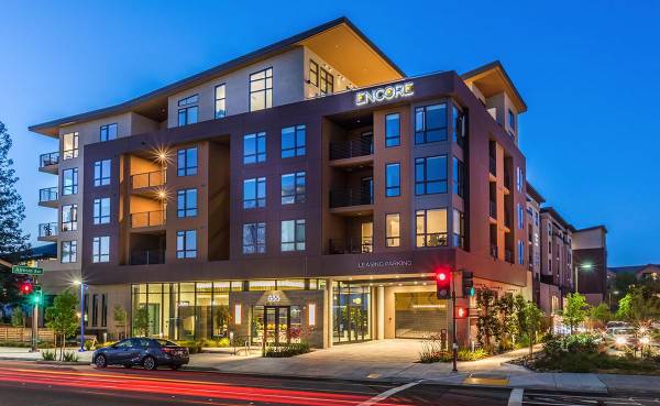 Listing photo 1 of 5