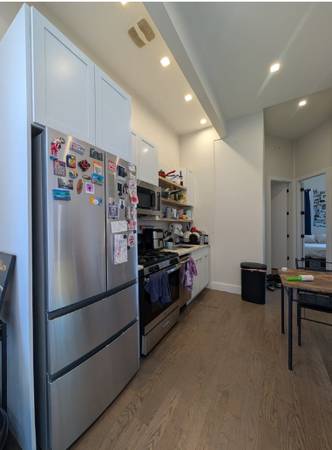Listing photo 1 of 3