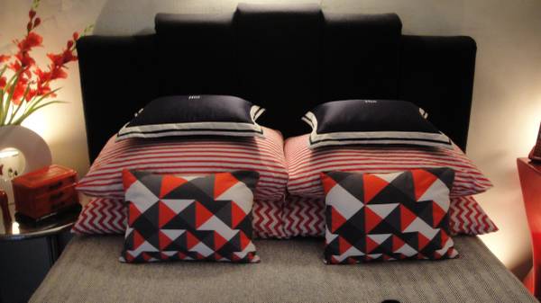 Listing photo 1 of 5