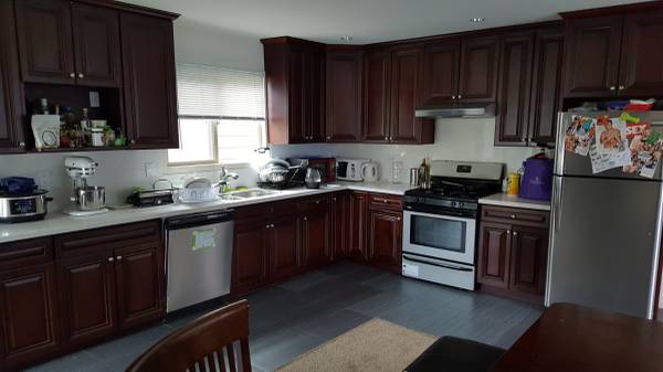 Listing photo 1 of 5