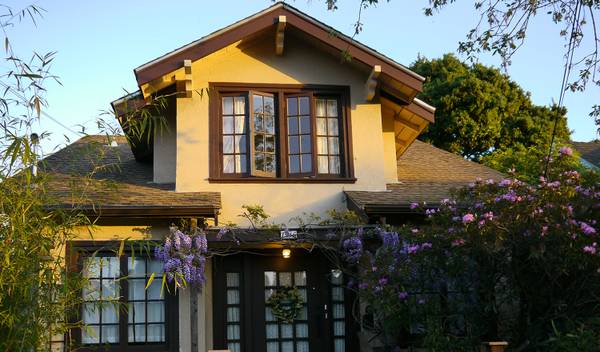 Listing photo 1 of 5