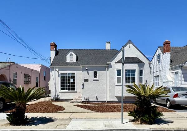 Listing photo 1 of 5