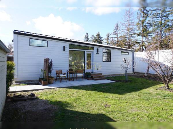 Listing photo 1 of 5