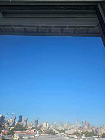 Listing photo 1 of 4