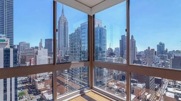 Listing photo 1 of 5