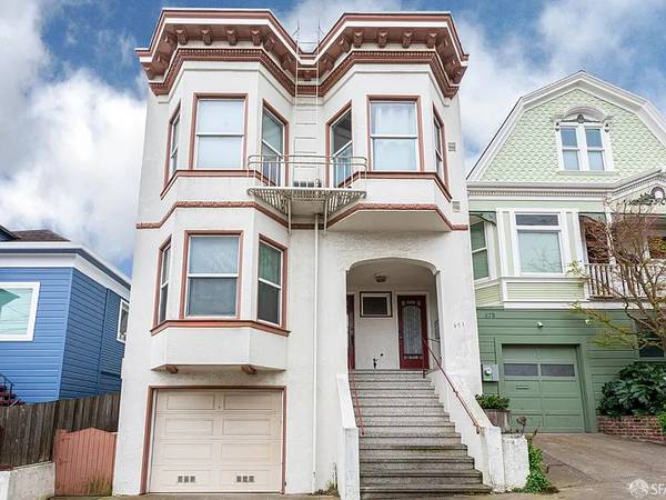 Listing photo 1 of 5