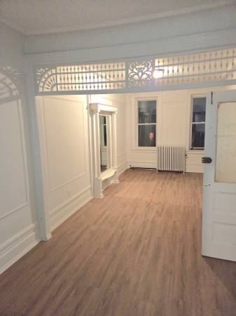 Listing photo 1 of 5