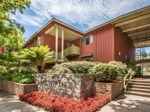 Listing photo 1 of 5