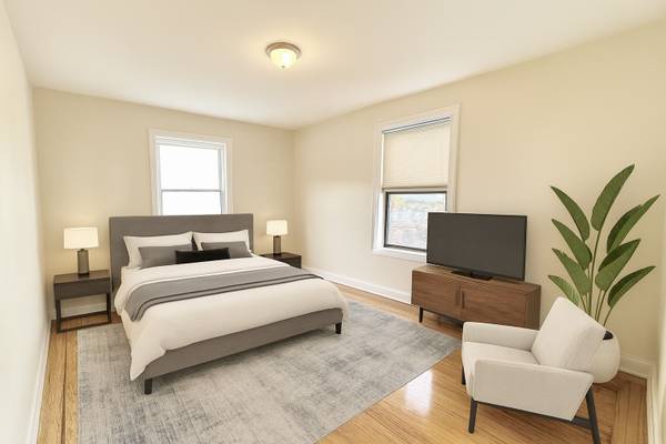 Listing photo 1 of 5