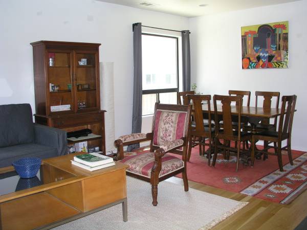 Listing photo 1 of 5