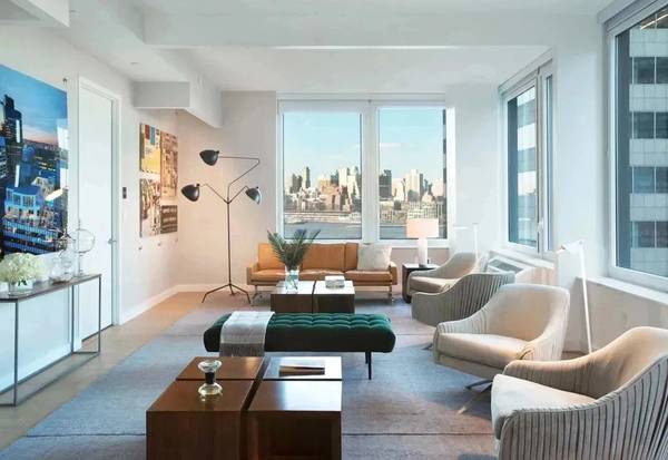 Listing photo 1 of 7