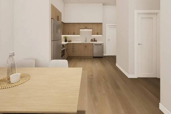 Listing photo 1 of 5