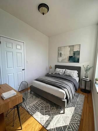 Listing photo 1 of 5