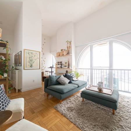 Listing photo 1 of 3