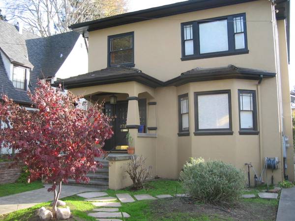 Listing photo 1 of 5