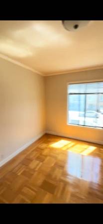 Listing photo 1 of 3