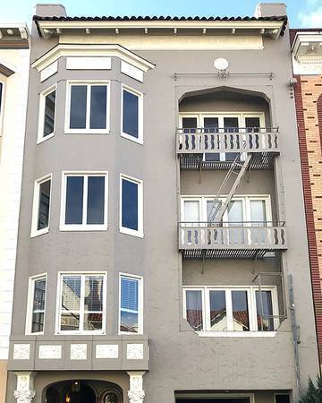 Listing photo 1 of 5