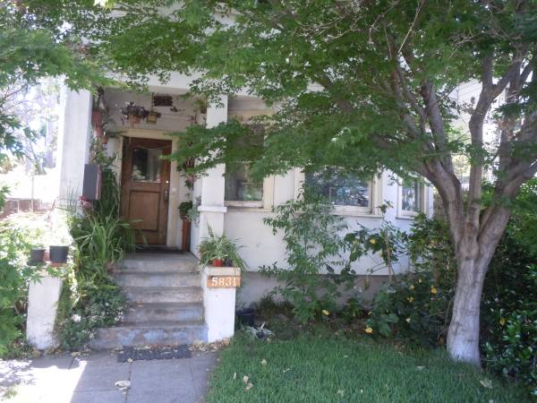 Listing photo 1 of 5
