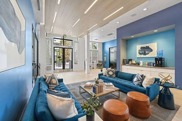 Listing photo 1 of 5