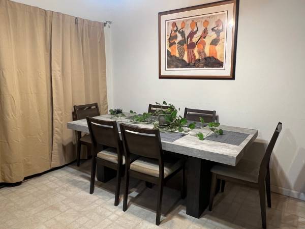 Listing photo 1 of 3