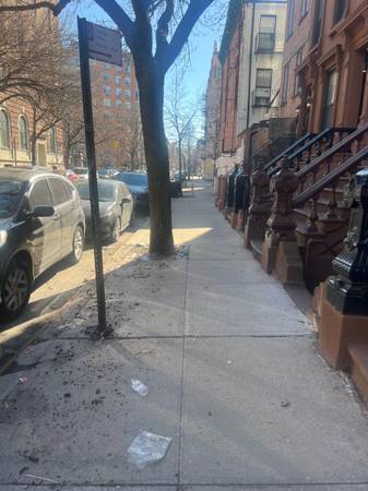 Listing photo 1 of 5