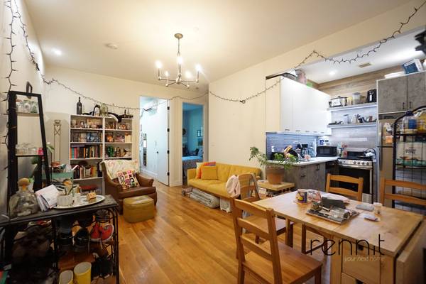 Listing photo 1 of 5