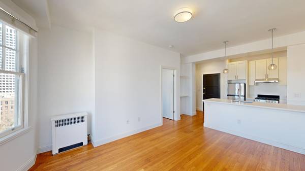 Listing photo 1 of 5