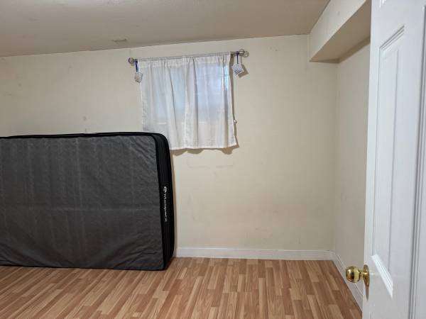 Listing photo 1 of 5