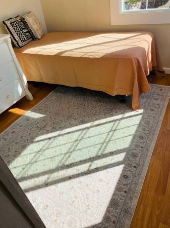 Listing photo 1 of 5