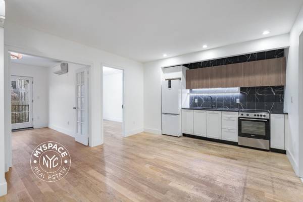 Listing photo 1 of 5