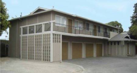 Listing photo 1 of 5