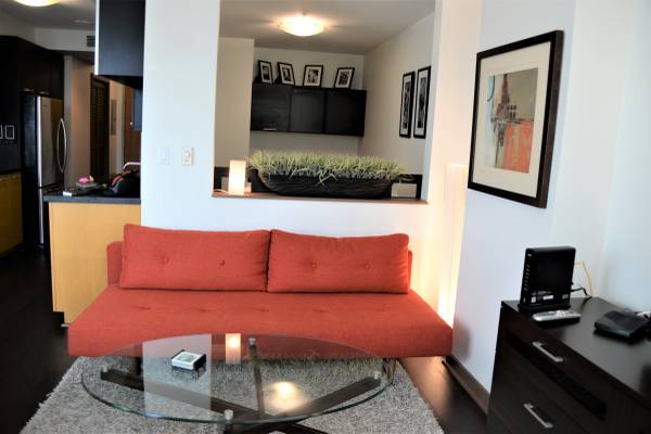 Listing photo 1 of 5