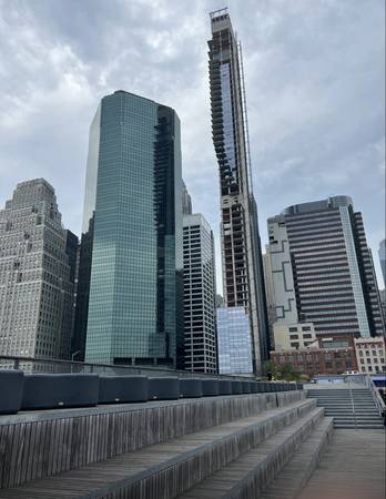 Listing photo 1 of 5